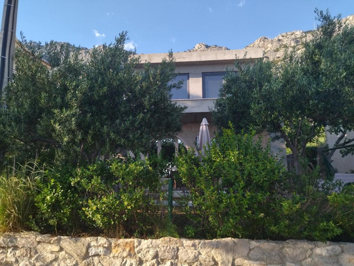 Holiday Home With Free Parking By The Beach Brela Eksteriør bilde