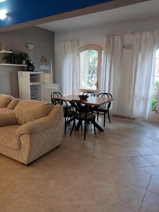 Holiday Home With Free Parking By The Beach Brela Eksteriør bilde